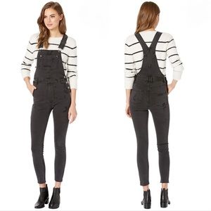 RVCA ✨NWT✨ LULU’S Distressed Denim Foss Overalls